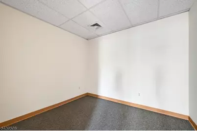 15 Rockland Ter, Verona, NJ 07044 - Photo 11