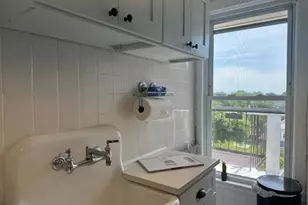 39 N Mountain Ave, Montclair, NJ 07042 - Photo 13