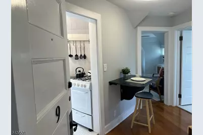 39 N Mountain Ave #9, Montclair, NJ 07042 - Photo 9