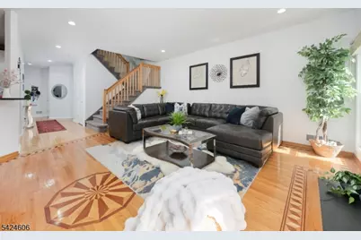 20 Pine Valley Rd, Livingston, NJ 07039 - Photo 15