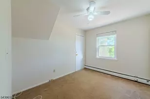 93 Fox Rd, Edison Twp., NJ 08817 - Photo 9