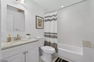 14 Gray St, Montclair, NJ 07042 - Photo 29