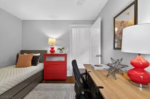 14 Gray St, Montclair, NJ 07042 - Photo 31