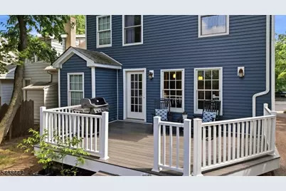 14 Gray St, Montclair, NJ 07042 - Photo 3