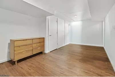 68 16th Ave, Elmwood Park, NJ 07407 - Photo 31