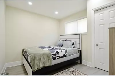 17 Brown St, Nutley, NJ 07110 - Photo 15