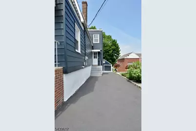 17 Brown St, Nutley, NJ 07110 - Photo 3