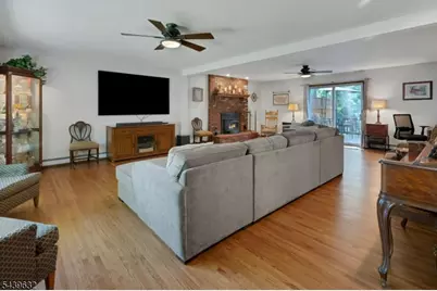 20 Lark Ln, Jefferson Township, NJ 07438 - Photo 11