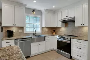 20 Lark Ln, Jefferson Township, NJ 07438 - Photo 17