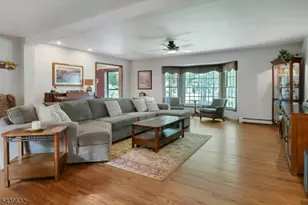 20 Lark Ln, Jefferson Township, NJ 07438 - Photo 3