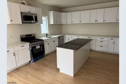 109 Monmouth Ave, Wayne, NJ 07470 - Photo 7