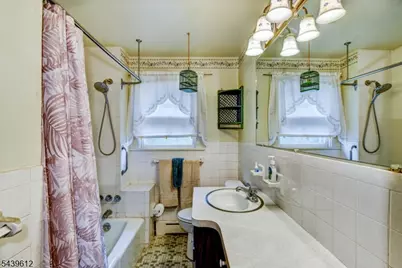 146 Delacy Ave, North Plainfield, NJ 07060 - Photo 25