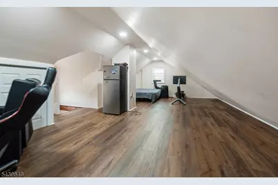 56 Summer St, Hawthorne, NJ 07506 - Photo 9