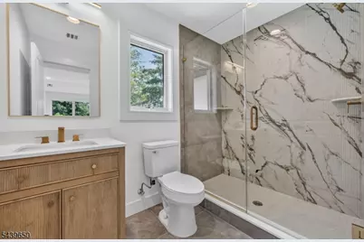 6 Short Hill Road, Clifton, NJ 07012 - Photo 29