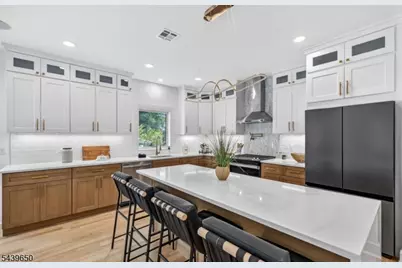 6 Short Hill Road, Clifton, NJ 07012 - Photo 9