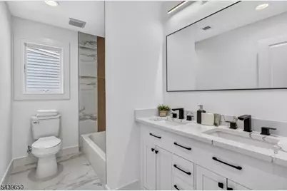 6 Short Hill Road, Clifton, NJ 07012 - Photo 23