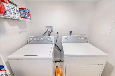 144 Baker St, Dover, NJ 07801 - Photo 21
