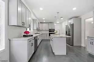 20 Cleacene Ave, Mount Olive, NJ 07828 - Photo 49