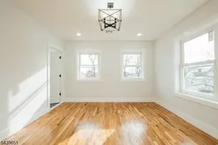 88 Hollywood Ave, East Orange, NJ 07018 - Photo 9