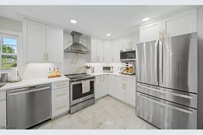 5 Forest Dr, Roxbury Township, NJ 07876 - Photo 11