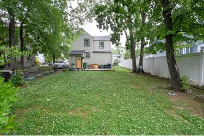 204 Vine St, Roselle, NJ 07203 - Photo 29