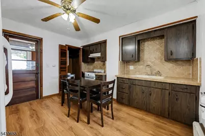 27 Thomas St, South River, NJ 08882 - Photo 23