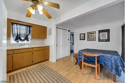 27 Thomas St, South River, NJ 08882 - Photo 9