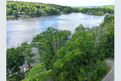 35 E Shore Trl, Sandyston Township, NJ 07826 - Photo 3