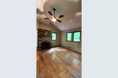 35 E Shore Trl, Sandyston Township, NJ 07826 - Photo 13