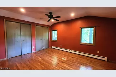 35 E Shore Trl, Sandyston Township, NJ 07826 - Photo 23