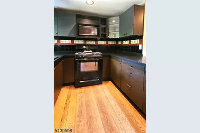 35 E Shore Trl, Sandyston Township, NJ 07826 - Photo 9