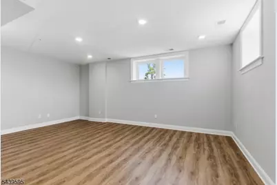 18-20 N Union Ave #5, Cranford Township, NJ 07016 - Photo 7