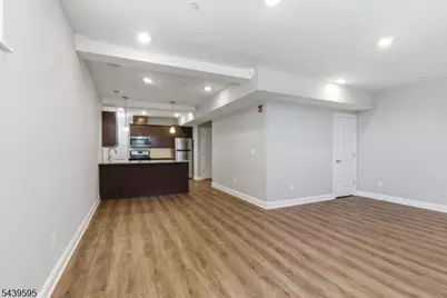 18-20 N Union Ave #5, Cranford Township, NJ 07016 - Photo 5