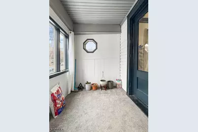 66 Washington Pl, East Rutherford, NJ 07073 - Photo 31
