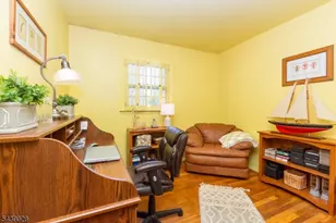 22 Holiday Dr, Hopatcong, NJ 07843 - Photo 11