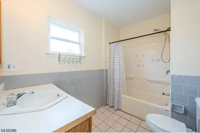 81 Lane Avenue, West Caldwell, NJ 07006 - Photo 27