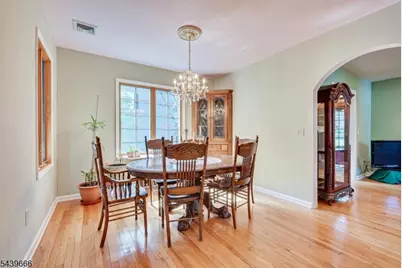 844 Milton Blvd, Rahway, NJ 07065 - Photo 17