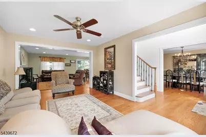 228 Atlantic Dr, Parsippany, NJ 07054 - Photo 15
