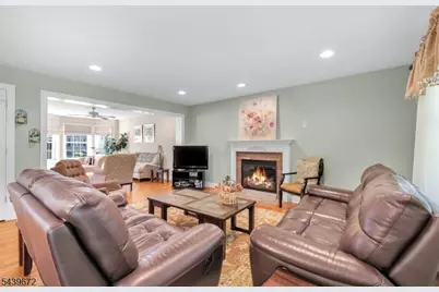 228 Atlantic Dr, Parsippany, NJ 07054 - Photo 21