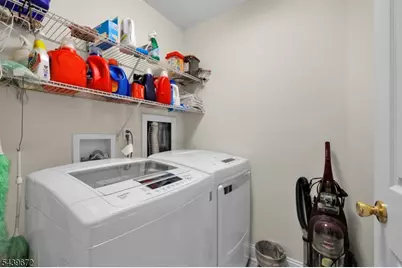 228 Atlantic Dr, Parsippany, NJ 07054 - Photo 41
