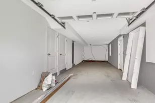 282 W Runyon St, Newark, NJ 07108 - Photo 13