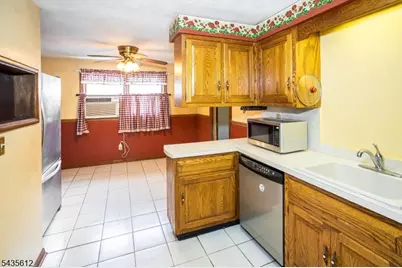 22 Forest Trl, Denville, NJ 07834 - Photo 7