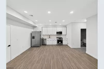 262 Hunterdon St #1, Newark, NJ 07103 - Photo 7