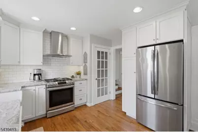 13 Cedar St, East Hanover Township, NJ 07936 - Photo 11
