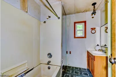 77 Sand Pond Rd, Hardyston Township, NJ 07419 - Photo 19