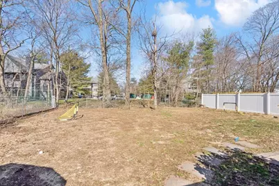 111 Ovington Ave, Edison, NJ 08817 - Photo 15