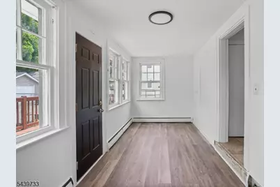 88 Franklin Ter, Irvington, NJ 07111 - Photo 5