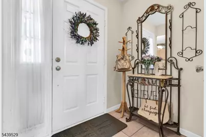 107 Bayberry Dr, Franklin Township, NJ 08873 - Photo 11