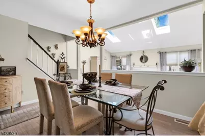 107 Bayberry Dr, Franklin Township, NJ 08873 - Photo 19
