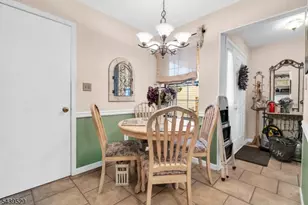 107 Bayberry Dr, Franklin Township, NJ 08873 - Photo 25
